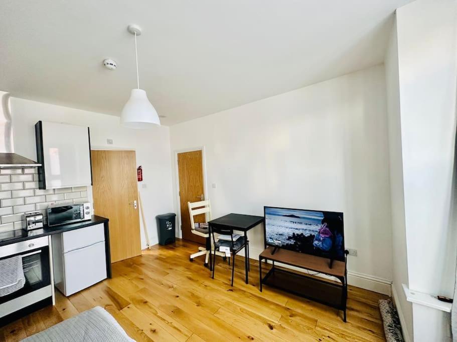 Se4, Self Contained Studio Flat. ลอนดอน ภายนอก รูปภาพ